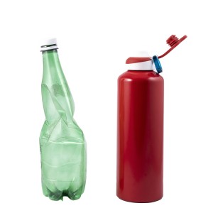 塑料 瓶 和 铝瓶。